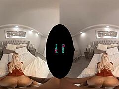 Anna Nicole West viene scopata dal suo nuovo coinquilino in un incontro hardcore nella stanza del dormitorio