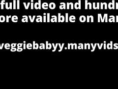 प्रौढ़ महिलाओं का दबदबा बड़े शीमेल लंड के साथ होता है - VeggieBabby ManyVids पर पूर्ण वीडियो
