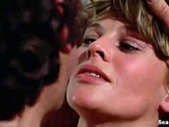Adegan seks selebriti dengan Julie Christie dalam video panas ini